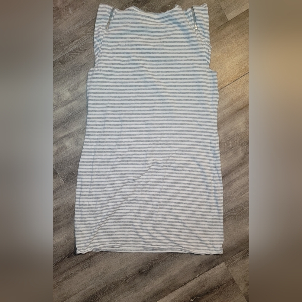 Michael Kors T-Shirt Style Mini Length Dress Pearl Heather, Medium - Picture 5 of 7